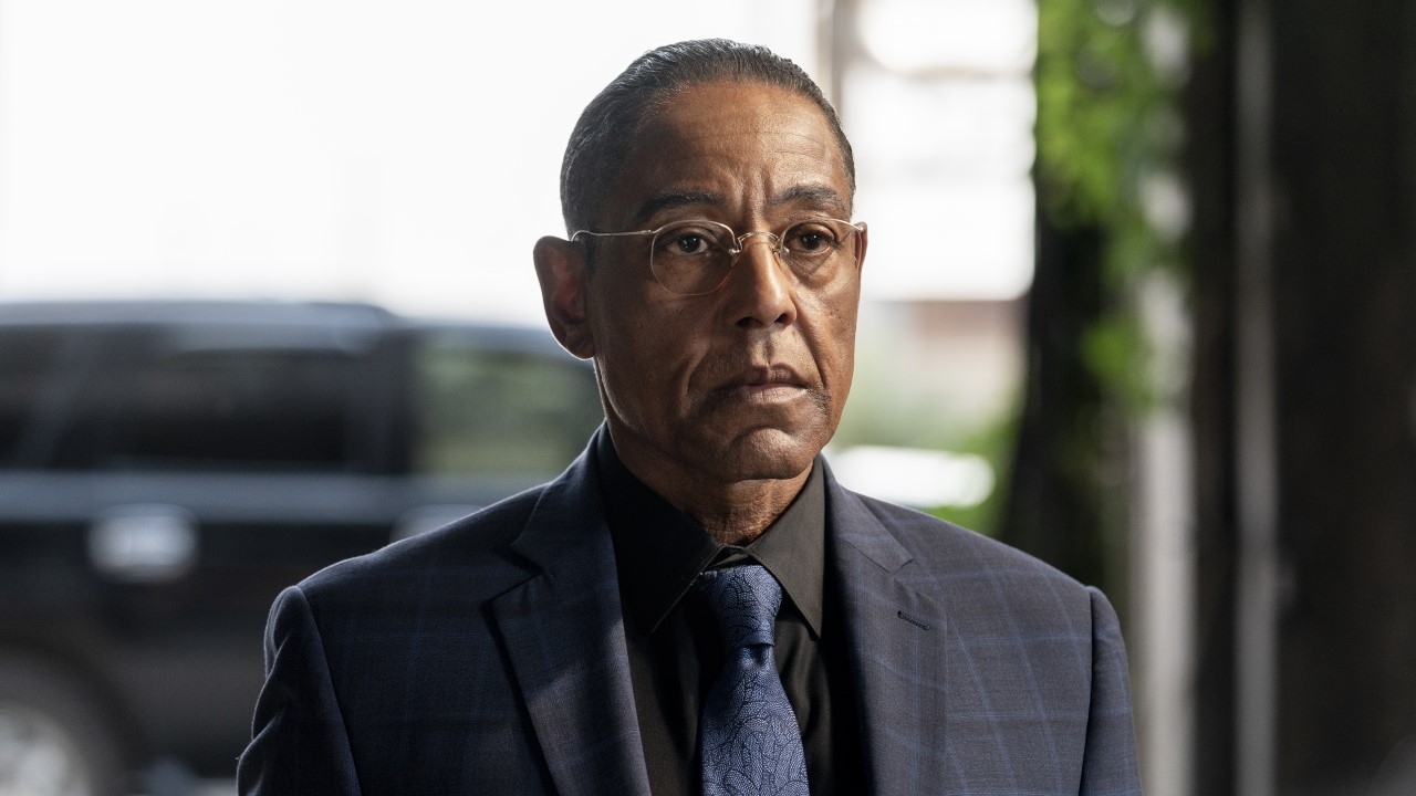 Gus-Fring-Back